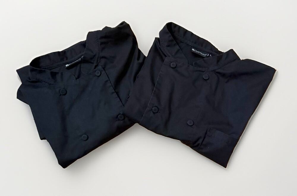 Lot Of 2 Short Sleeve Chef’s Jackets Black Unisex Size Large Cool Vent / Reg